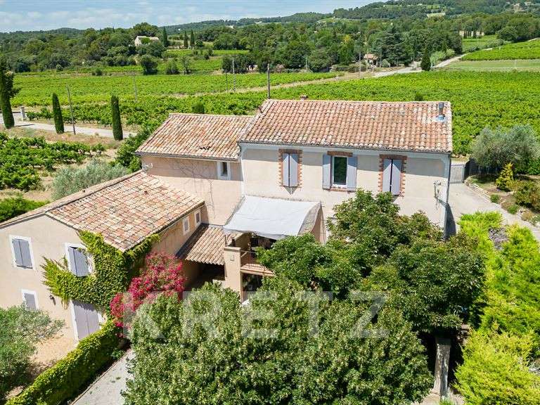 Maison Vaison-la-Romaine - 12 chambres - 477m²