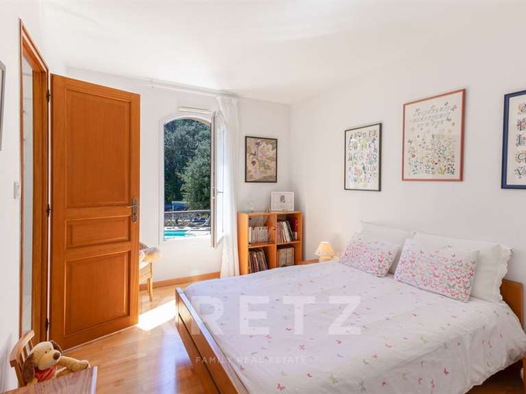 Maison Vaison-la-Romaine - 6 chambres - 240m²