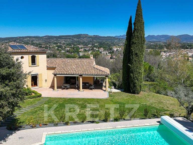 Maison Vaison-la-Romaine - 6 chambres - 240m²