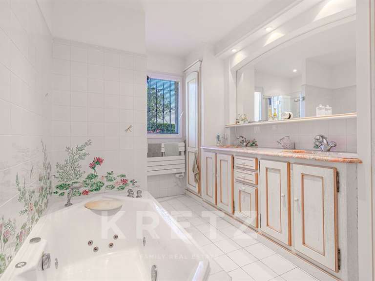 Maison Vaison-la-Romaine - 6 chambres - 240m²