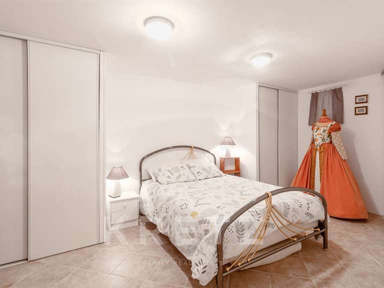 Maison Vaison-la-Romaine - 6 chambres - 240m²