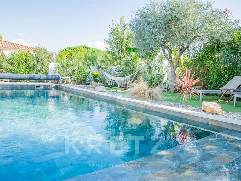 Maison Vaison-la-Romaine - 6 chambres - 198m²