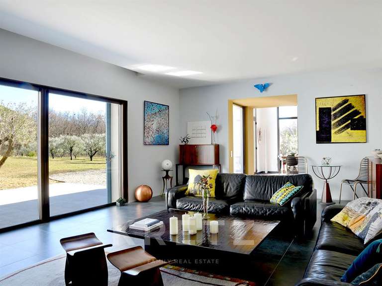 Maison Vaison-la-Romaine - 3 chambres - 175m²