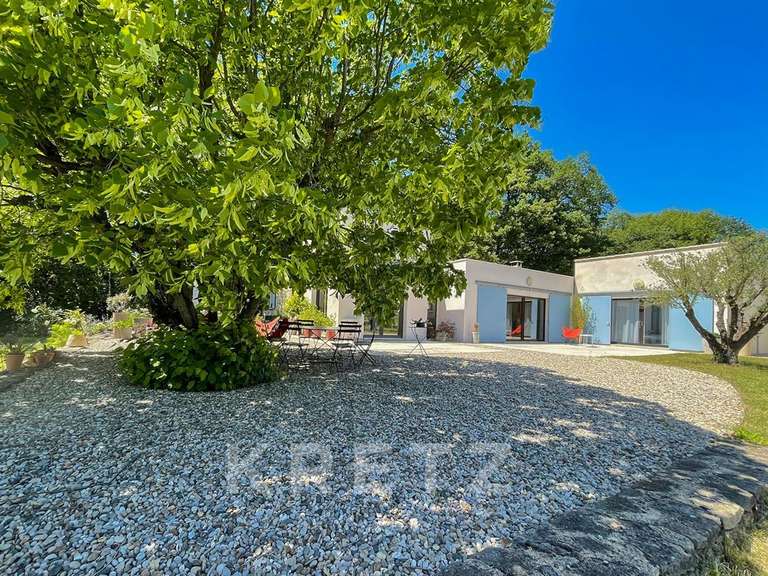 Maison Vaison-la-Romaine - 3 chambres - 175m²