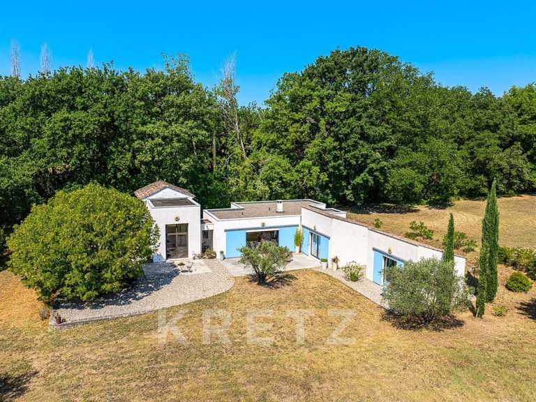 Maison Vaison-la-Romaine - 3 chambres - 175m²