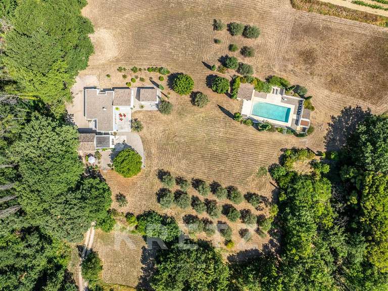 Maison Vaison-la-Romaine - 3 chambres - 175m²