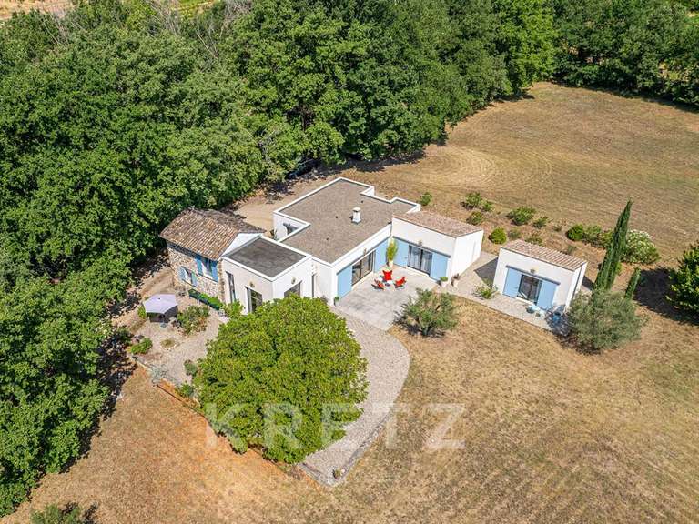 Maison Vaison-la-Romaine - 3 chambres - 175m²