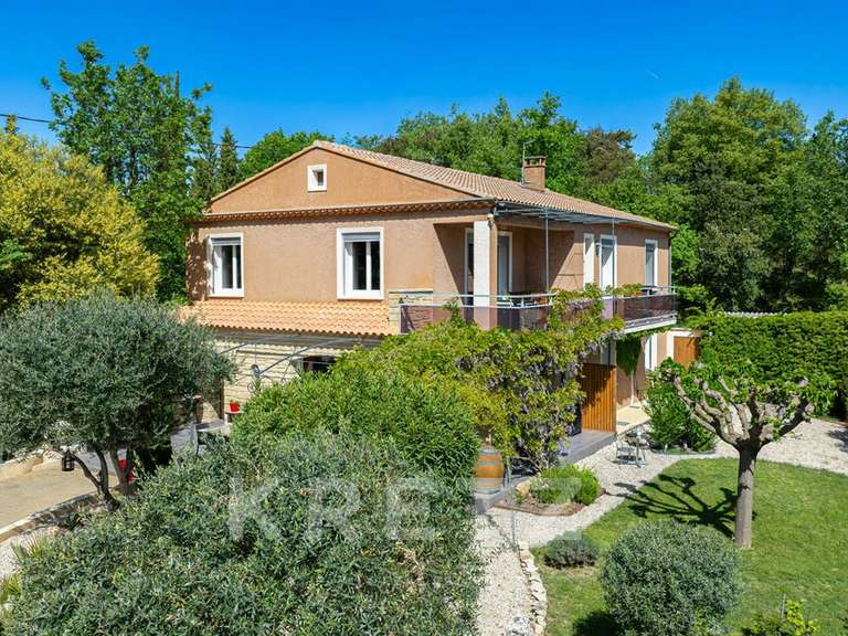 Maison Vaison-la-Romaine - 4 chambres - 200m²