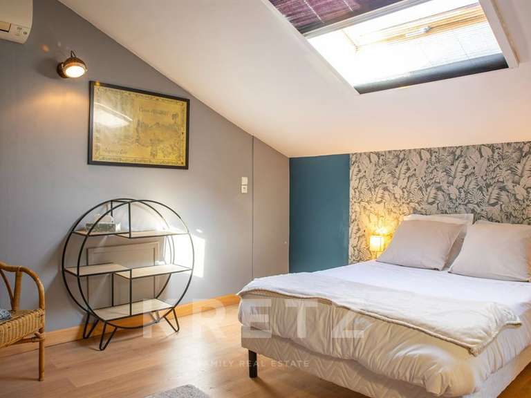 Maison Vaison-la-Romaine - 5 chambres - 198m²