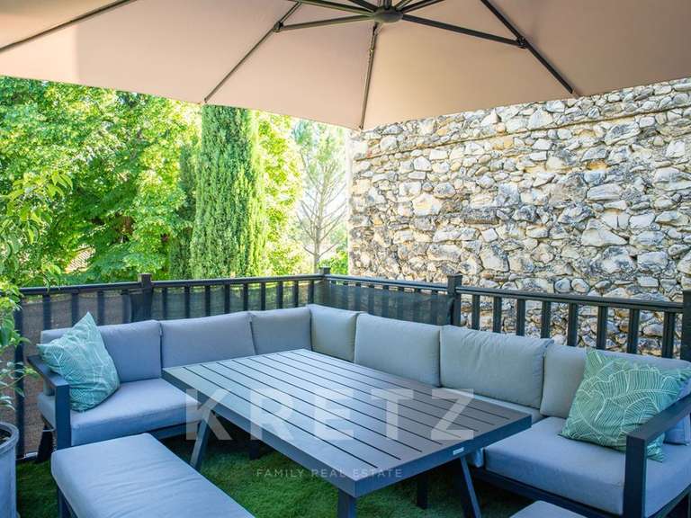 Maison Vaison-la-Romaine - 5 chambres - 198m²