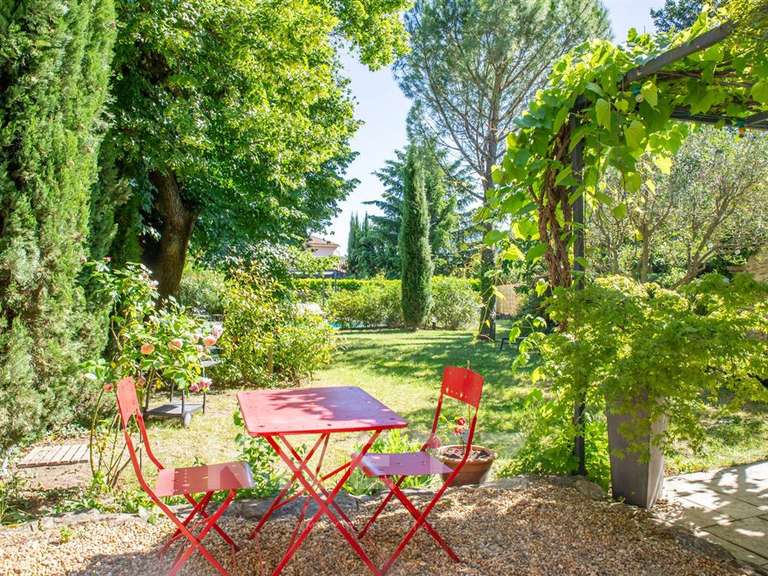 Maison Vaison-la-Romaine - 5 chambres - 198m²