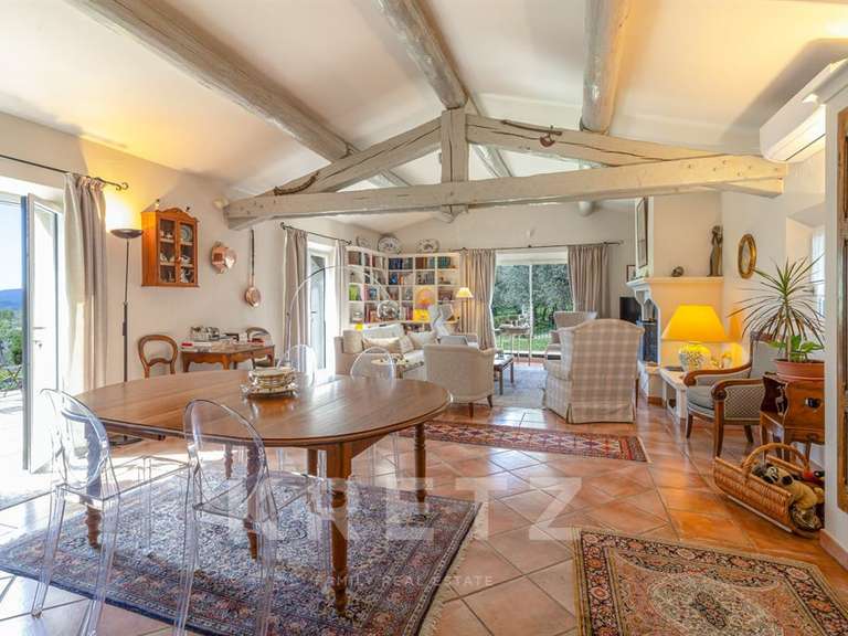 Maison Vaison-la-Romaine - 6 chambres - 216m²