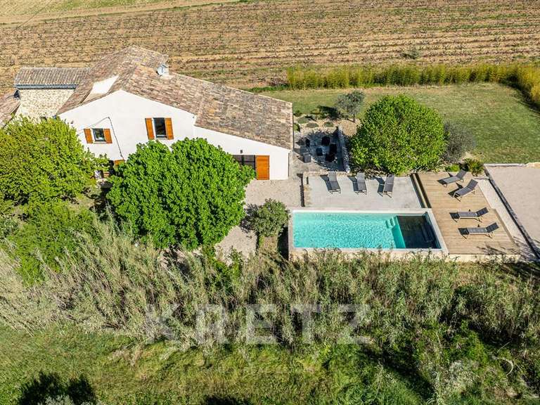 Maison Vaison-la-Romaine - 245m²