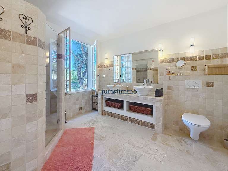 Maison Vaison-la-Romaine - 5 chambres - 295m²