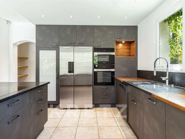 House Vaison-la-Romaine - 5 bedrooms - 255m²