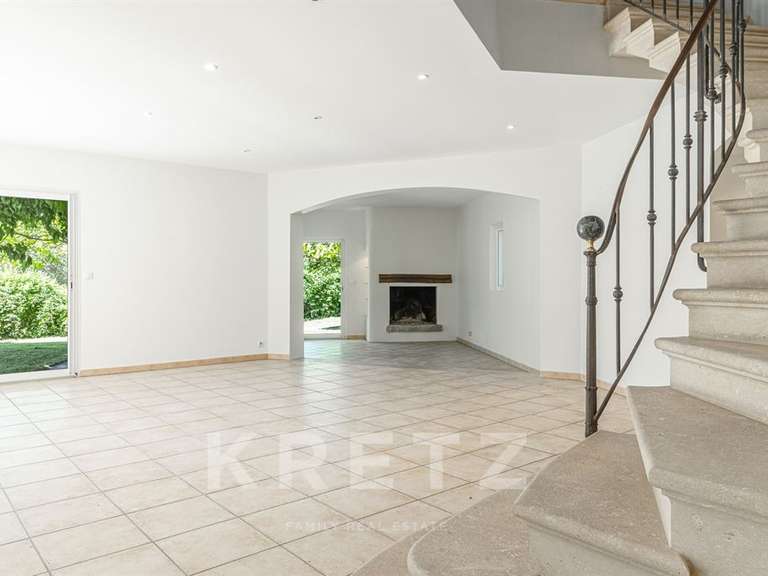 Maison Vaison-la-Romaine - 5 chambres - 255m²