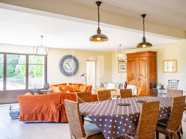 Maison Vaison-la-Romaine - 4 chambres - 223m²