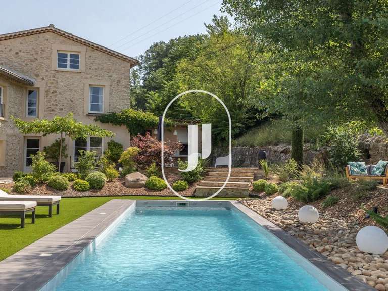Maison Vaison-la-Romaine - 7 chambres - 489m²