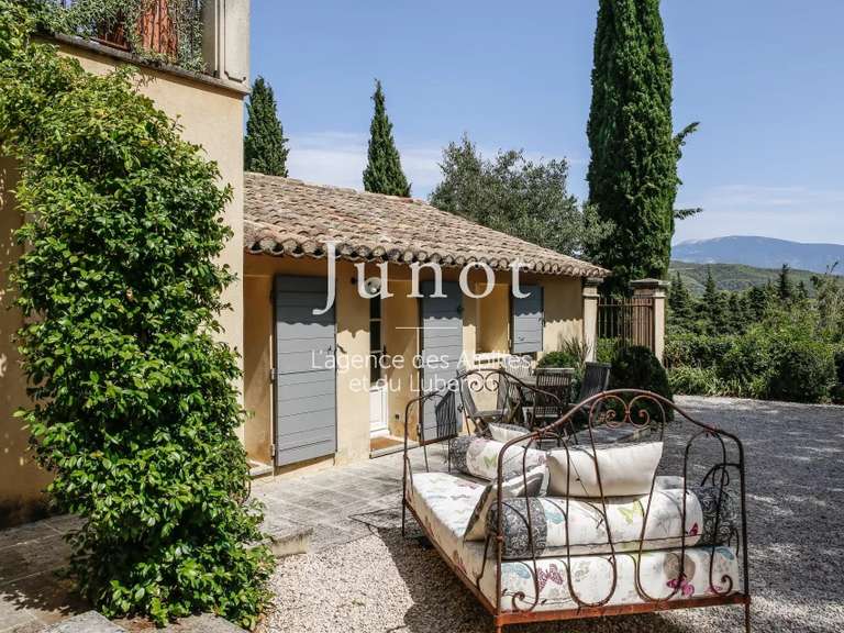 Maison Vaison-la-Romaine - 5 chambres - 10000m²