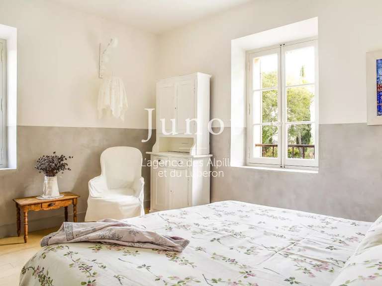 Maison Vaison-la-Romaine - 5 chambres - 10000m²