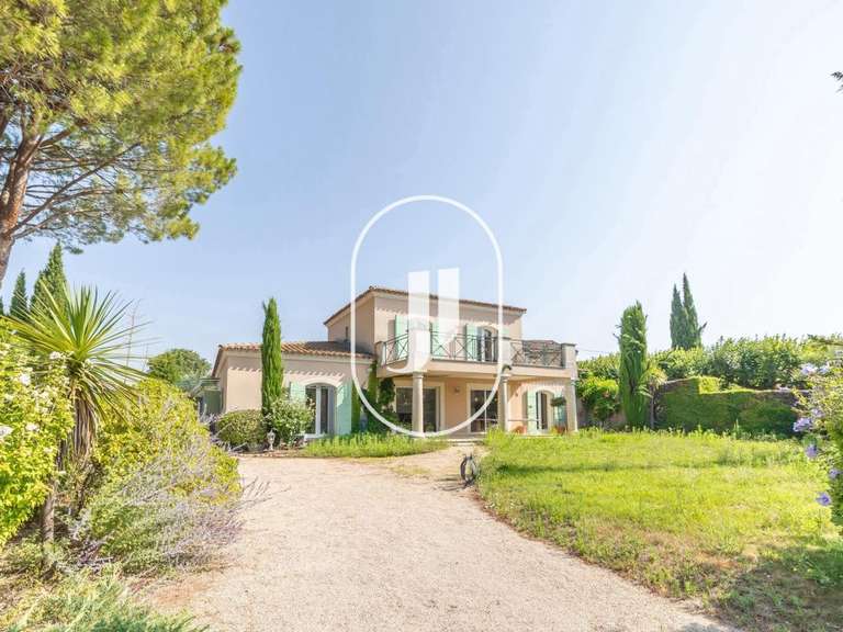 Maison Vaison-la-Romaine - 3 chambres - 155m²