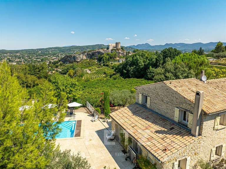 Maison Vaison-la-Romaine - 6 chambres - 275m²