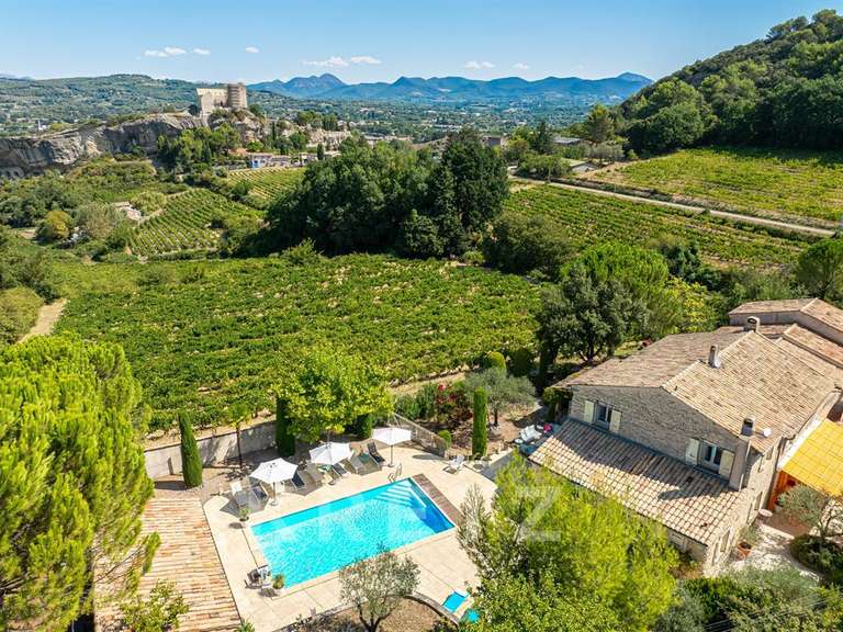 Maison Vaison-la-Romaine - 6 chambres - 275m²