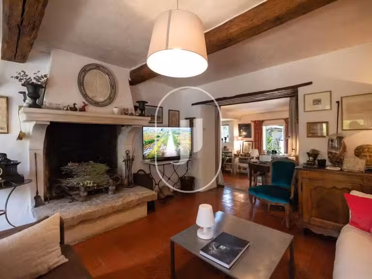 Maison Vaison-la-Romaine - 6 chambres - 265m²