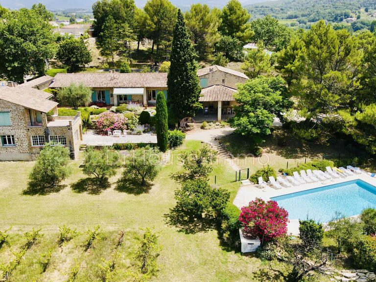 Vente Villa Vaison-la-Romaine - 8 chambres