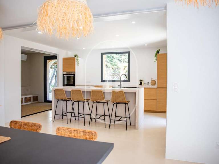 Villa Vaison-la-Romaine - 4 chambres - 148m²