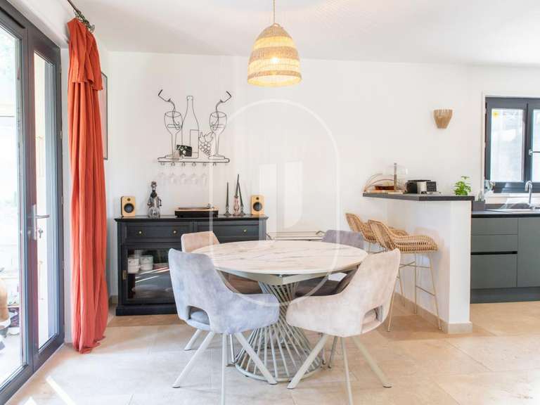 Villa Vaison-la-Romaine - 5 chambres - 206m²