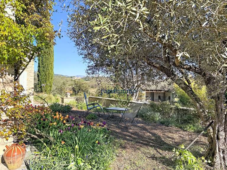 Villa Vaison-la-Romaine - 5 chambres - 211m²