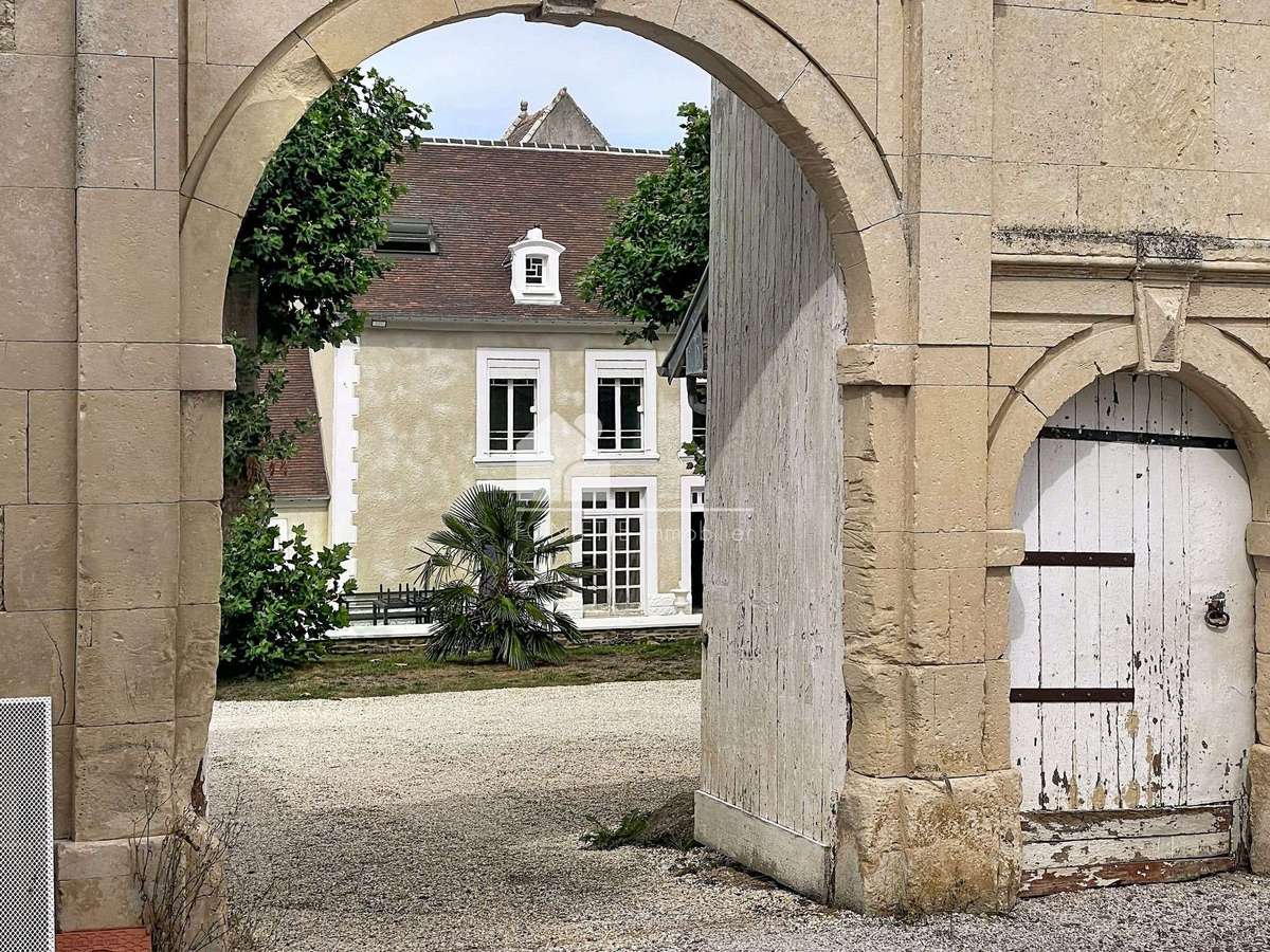 Castle Val-d'Arry