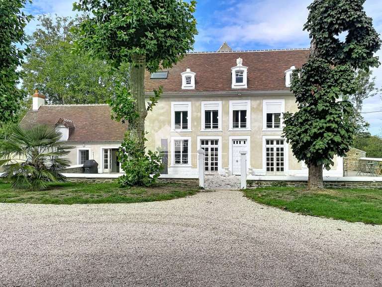 Castle Val-d'Arry - 5 bedrooms