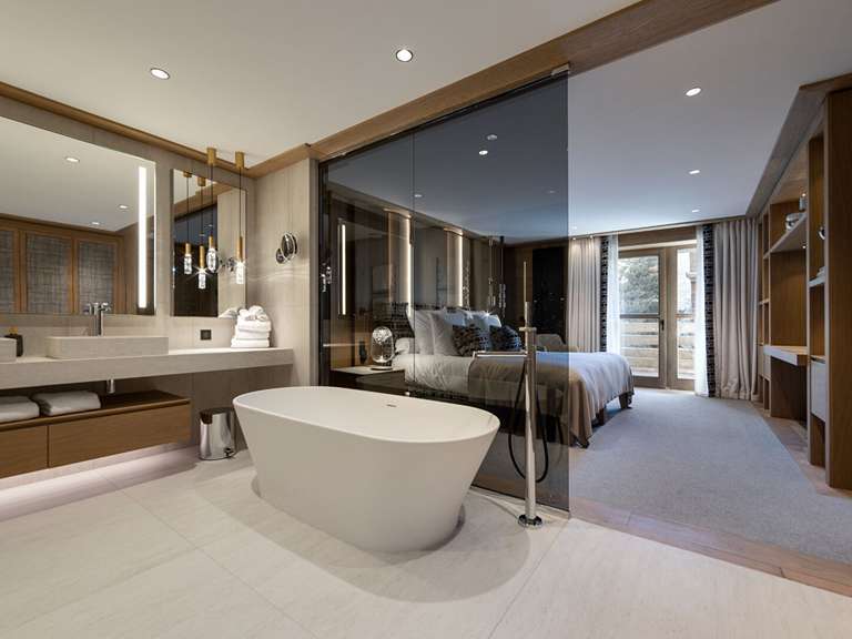 Apartment Val-d'Isère - 5 bedrooms - 230m²