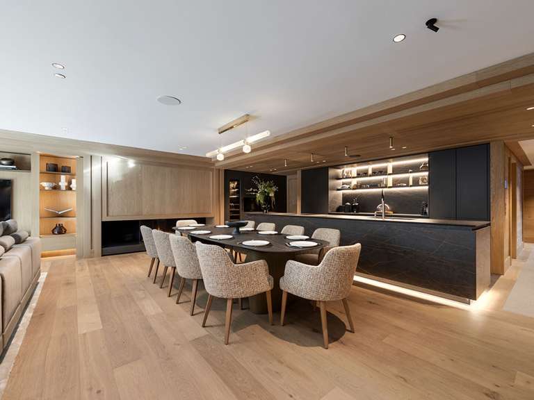 Apartment Val-d'Isère - 5 bedrooms - 230m²