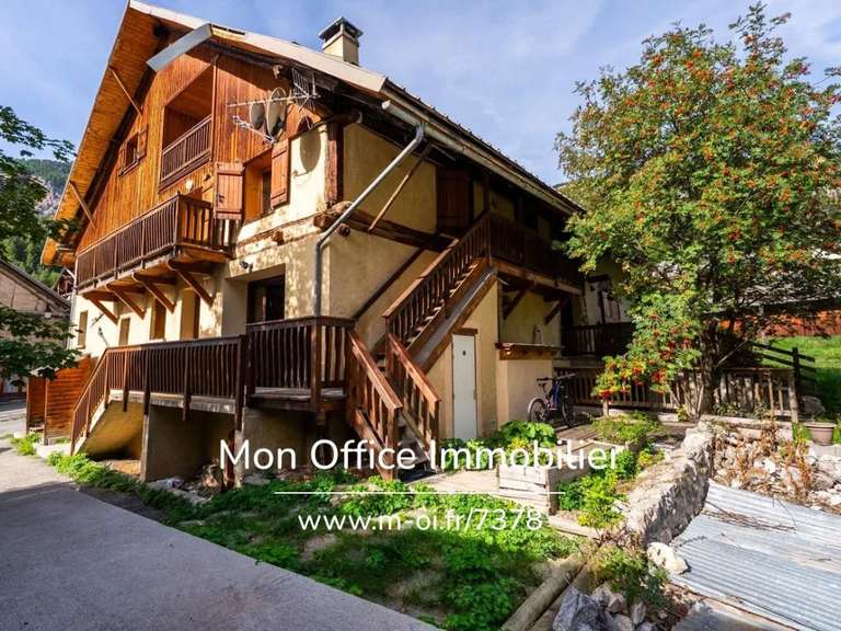 Maison Val-des-Prés - 500m²