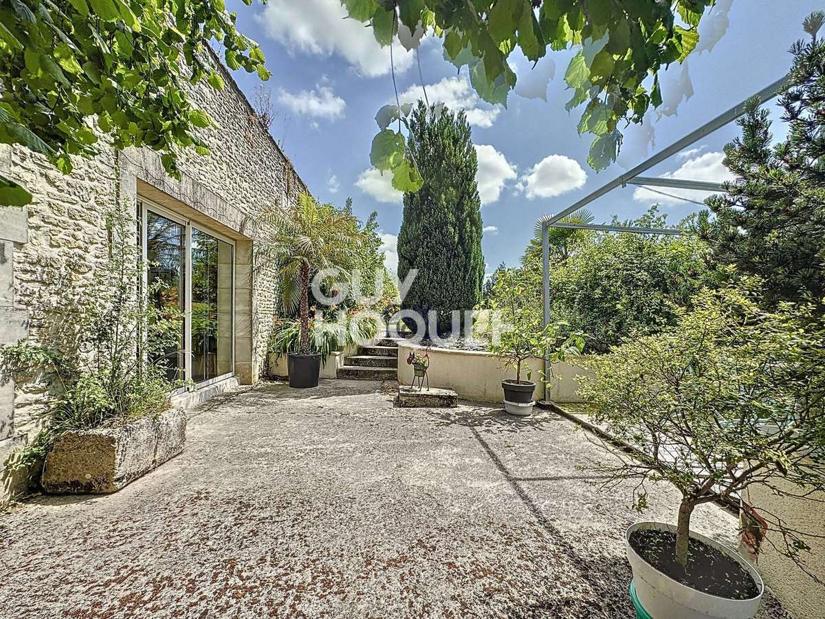 Maison Valambray