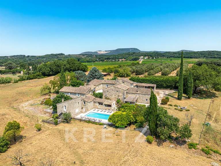 Maison Valaurie - 12 chambres - 785m²