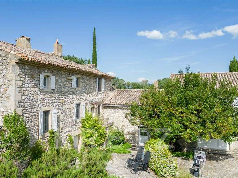 Maison Valaurie - 3 chambres - 785m²