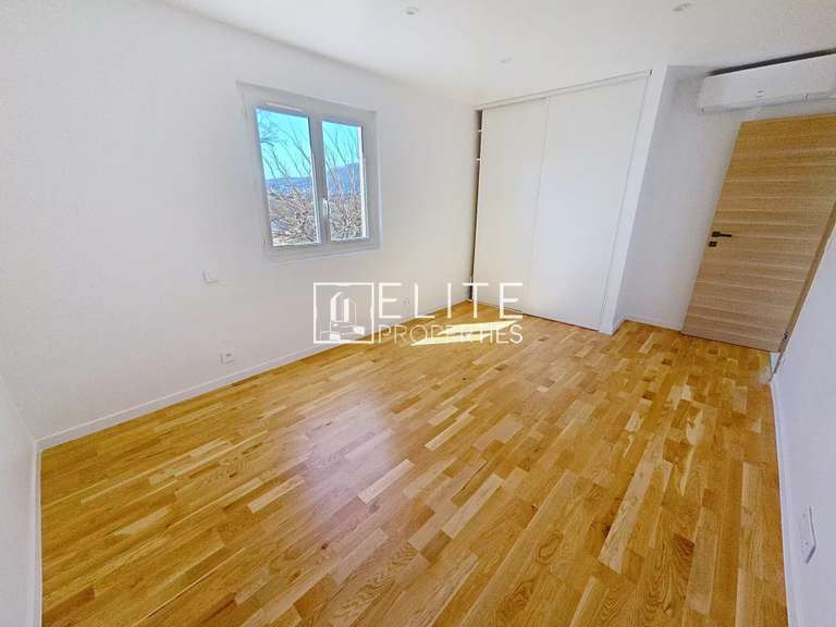 Apartment Valbonne - 3 bedrooms - 92m²