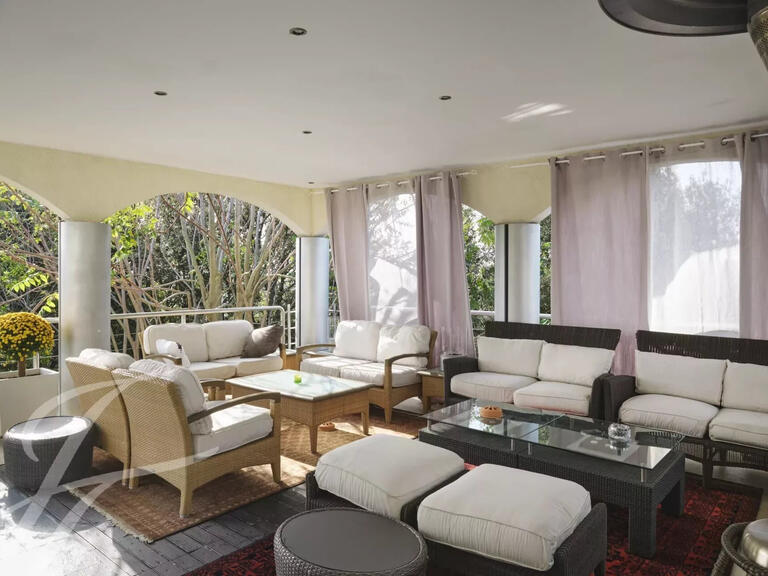 Maison Valbonne - 9 chambres - 630m²