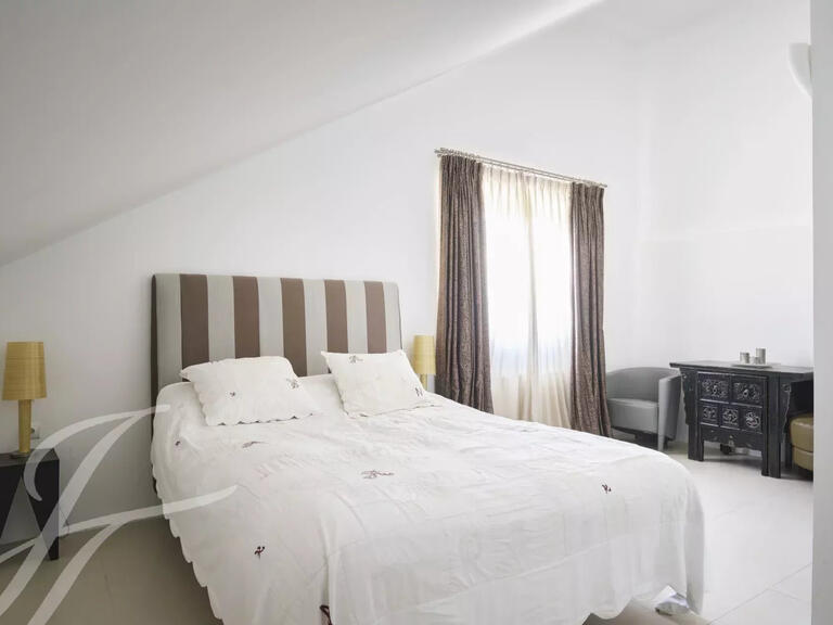 Maison Valbonne - 9 chambres - 630m²