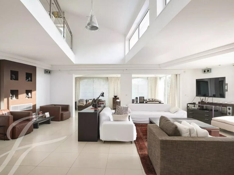Maison Valbonne - 9 chambres - 630m²