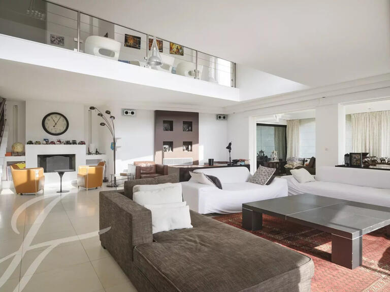 Maison Valbonne - 9 chambres - 630m²