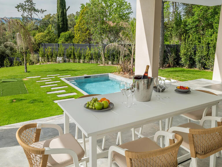 Maison Valbonne - 4 chambres - 319m²
