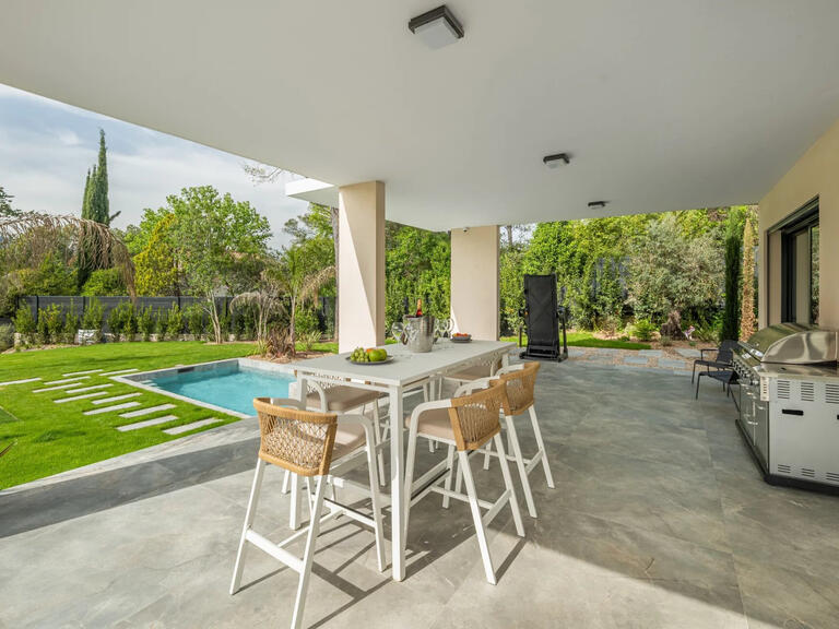 Maison Valbonne - 4 chambres - 319m²