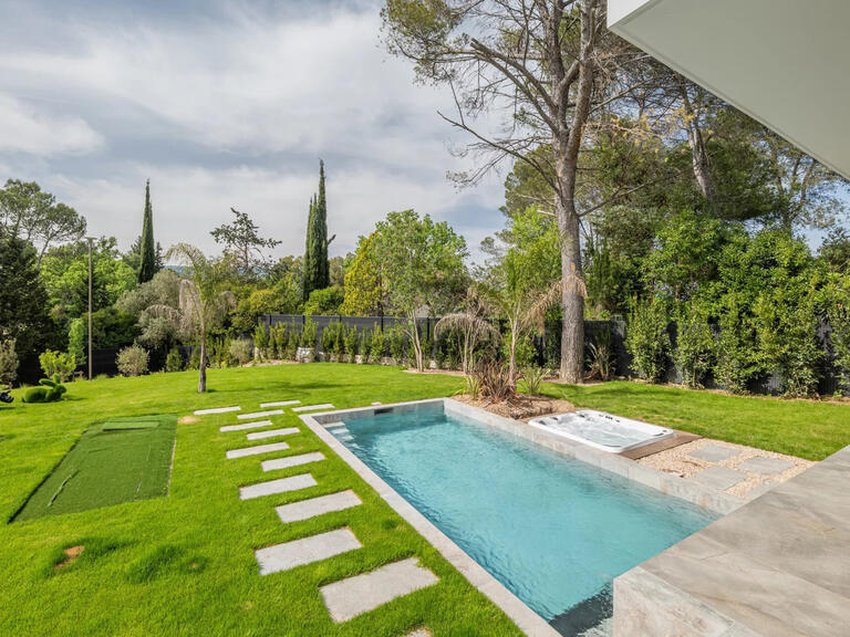 Maison Valbonne - 4 chambres - 319m²