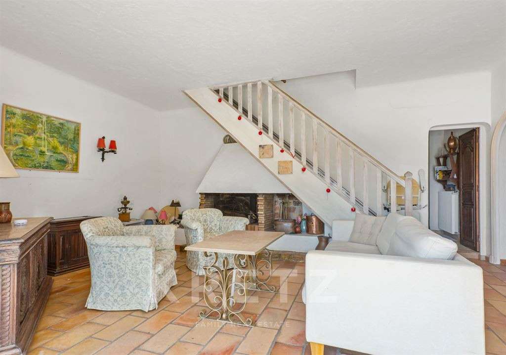 House Valbonne
