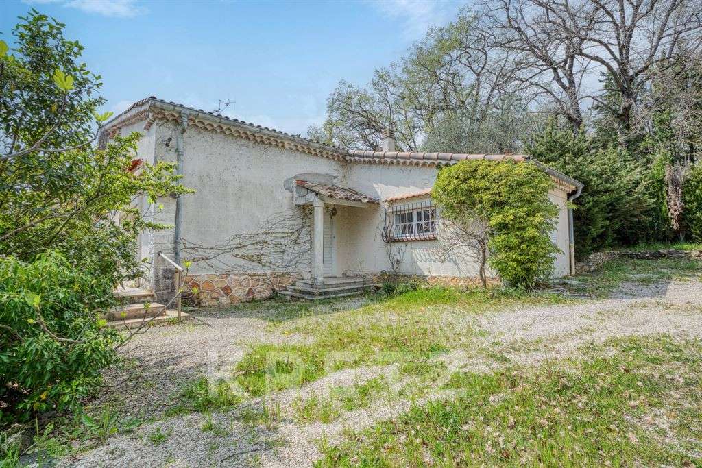 House Valbonne